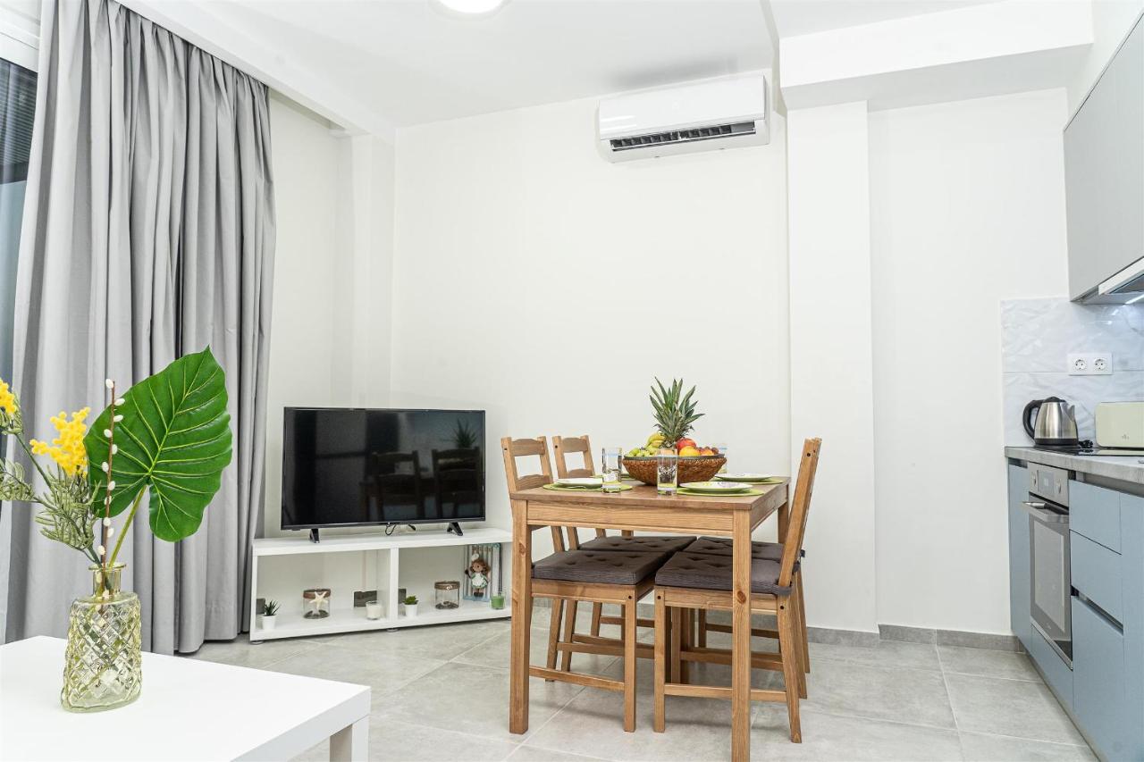 Tzortzi'S Family Apartments カリ・リメネス エクステリア 写真